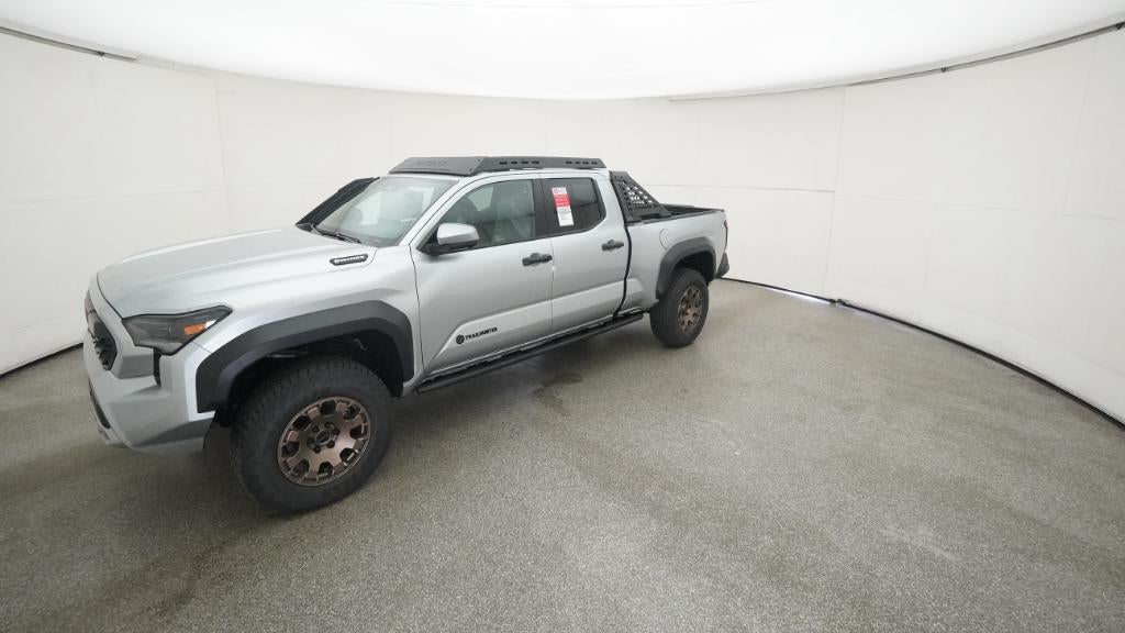 2025 Toyota Tacoma i-FORCE MAX Tacoma Trailhunter