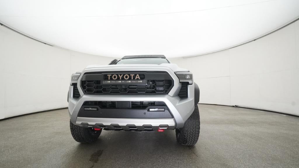 2025 Toyota Tacoma i-FORCE MAX Tacoma Trailhunter