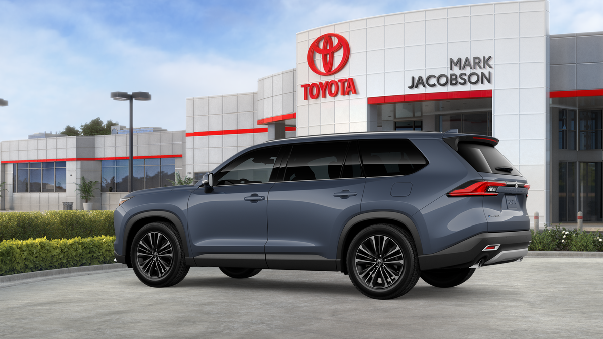 2026 Toyota Grand Highlander Hybrid MAX Platinum