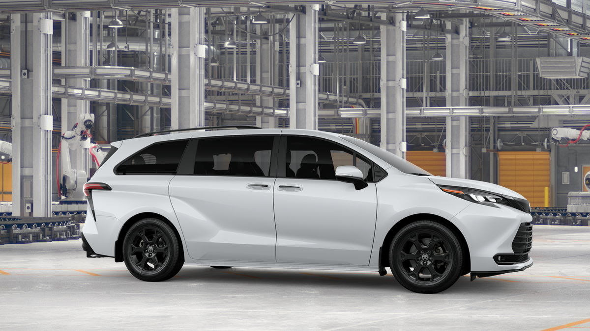 2026 Toyota Sienna Woodland Edition