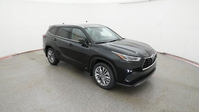 2026 Toyota Highlander Hybrid Platinum