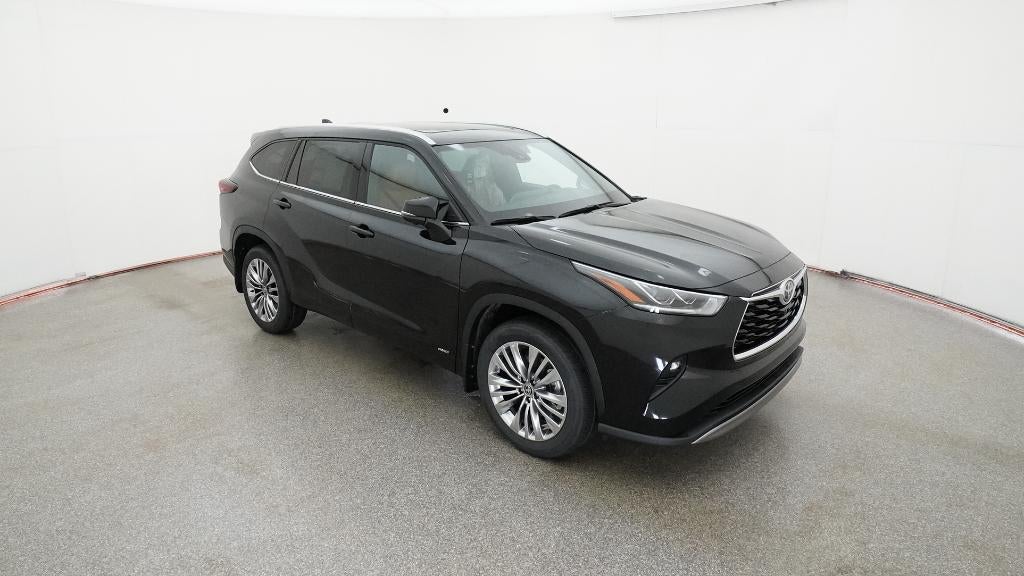 2026 Toyota Highlander Hybrid Platinum