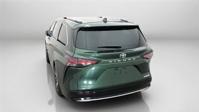 2026 Toyota Sienna Platinum