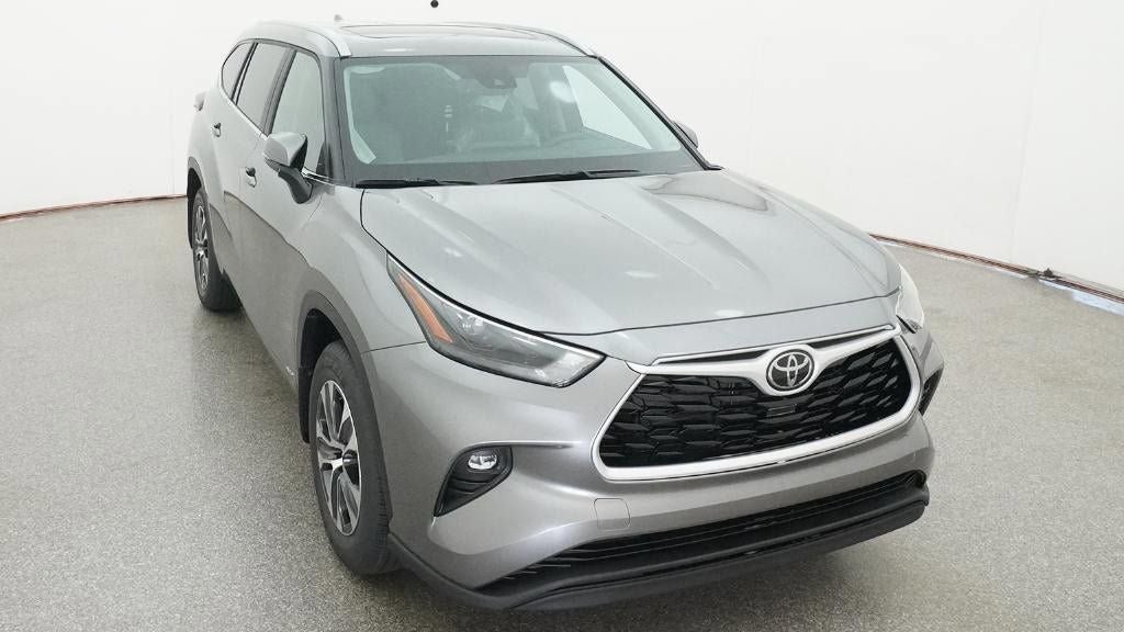 2026 Toyota Highlander Hybrid XLE