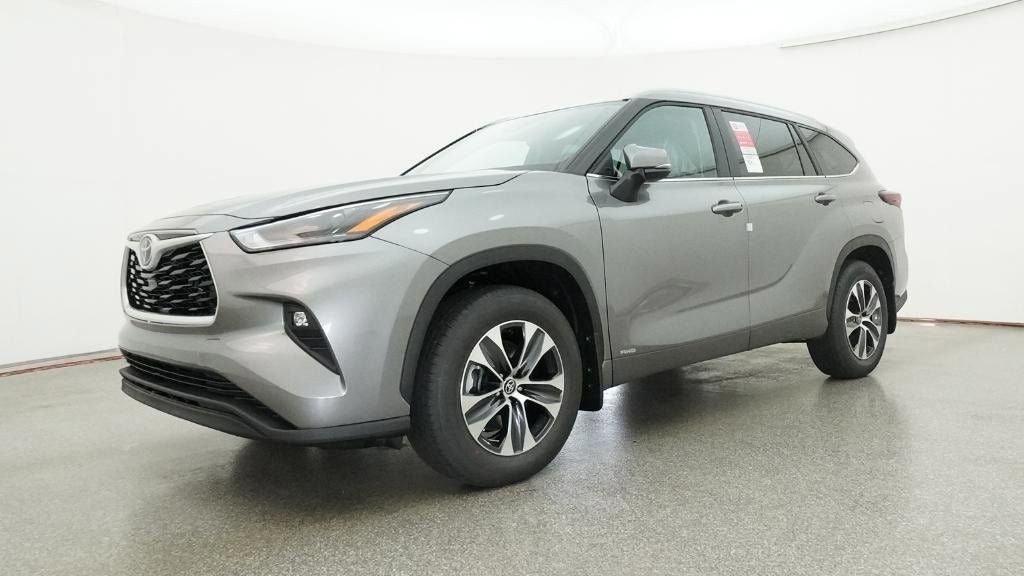2026 Toyota Highlander Hybrid XLE