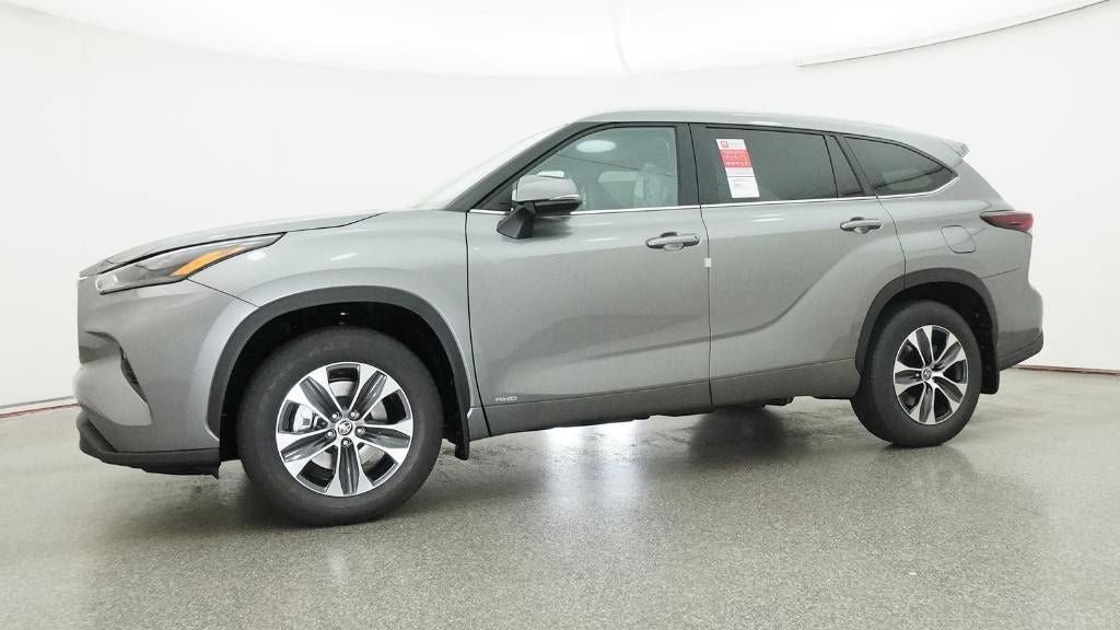 2026 Toyota Highlander Hybrid XLE