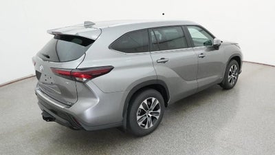 2026 Toyota Highlander Hybrid XLE