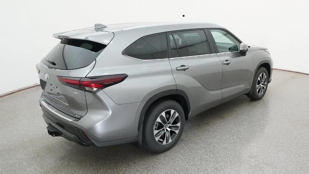 2026 Toyota Highlander Hybrid XLE