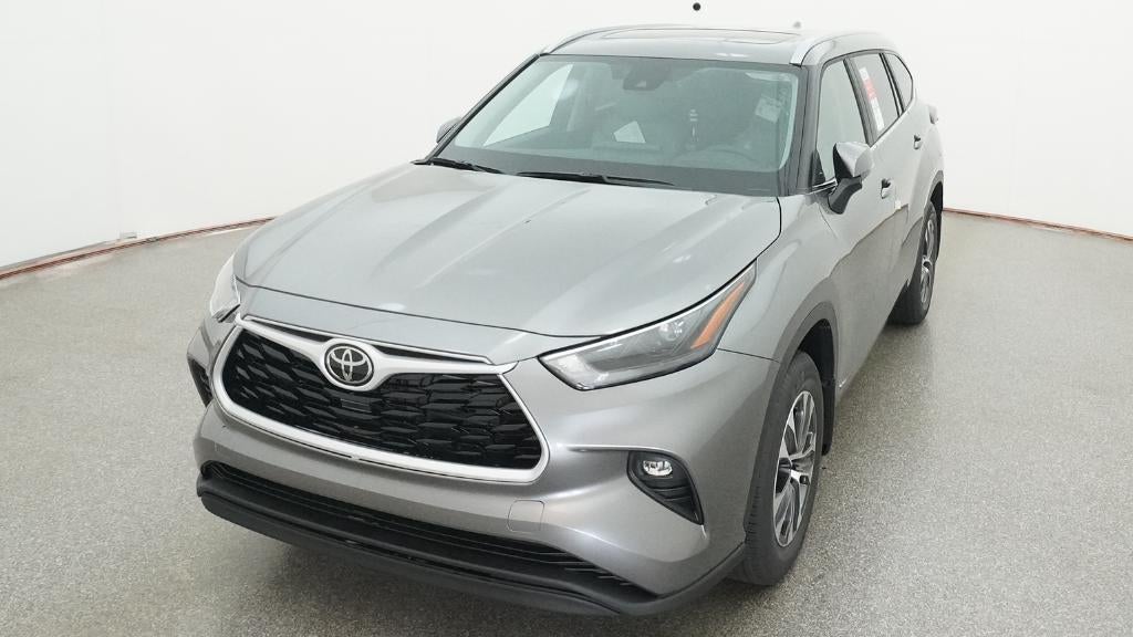 2026 Toyota Highlander Hybrid XLE