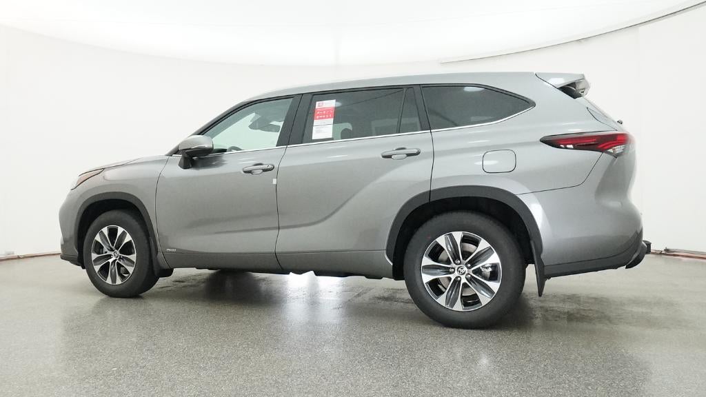 2026 Toyota Highlander Hybrid XLE
