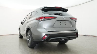 2026 Toyota Highlander Hybrid XLE