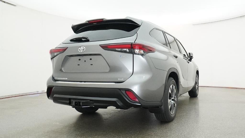 2026 Toyota Highlander Hybrid XLE