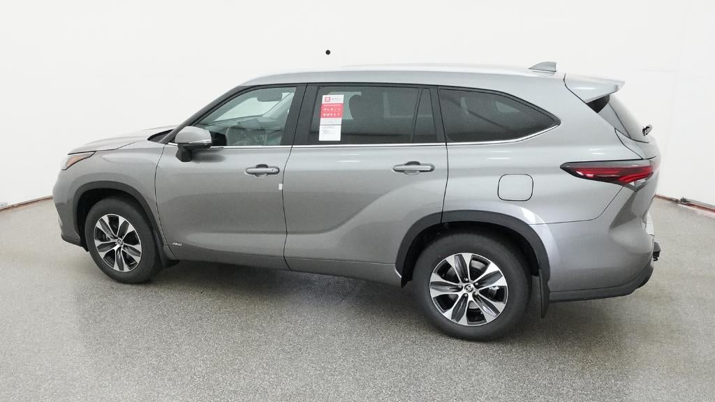 2026 Toyota Highlander Hybrid XLE