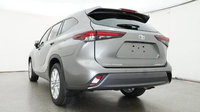 2026 Toyota Highlander Limited