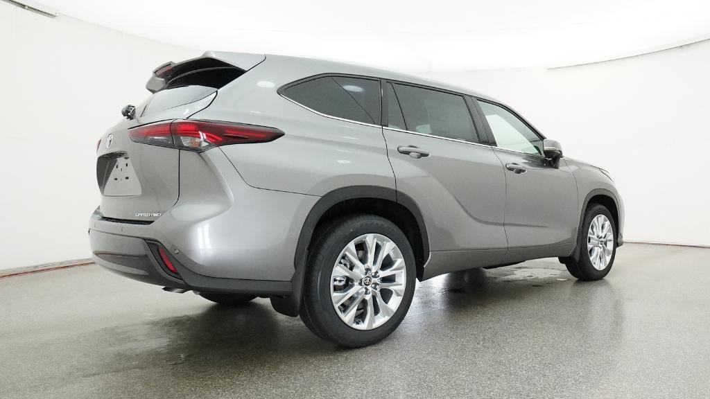 2026 Toyota Highlander Limited