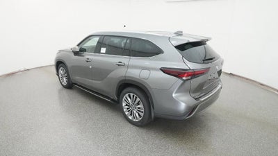 2026 Toyota Highlander Platinum