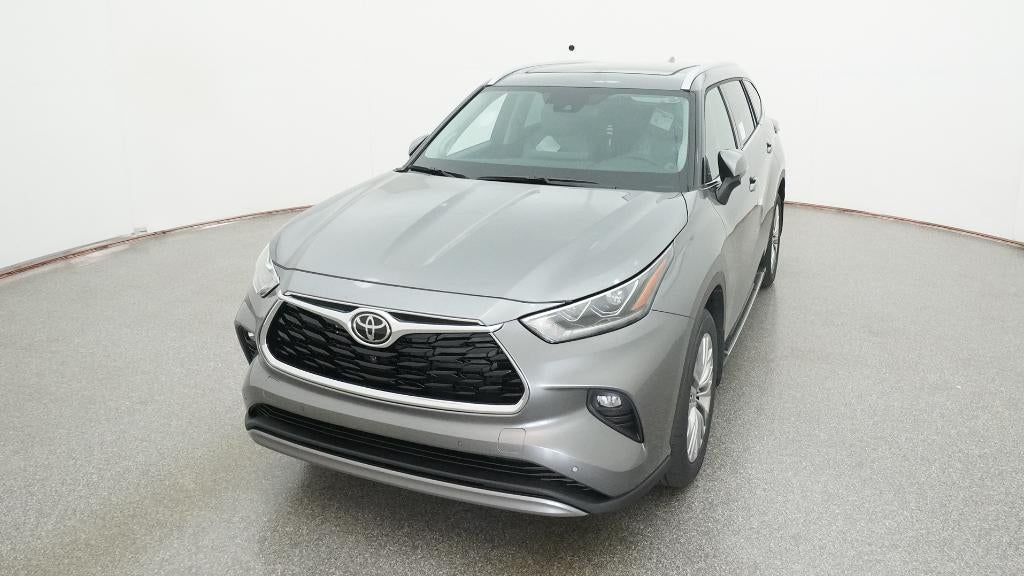 2026 Toyota Highlander Platinum