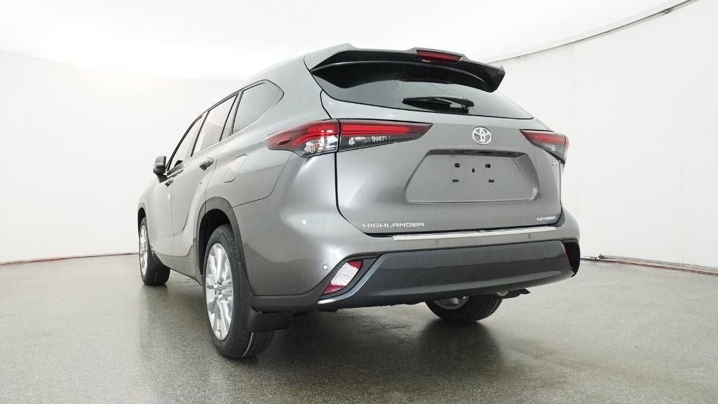 2026 Toyota Highlander Hybrid Limited