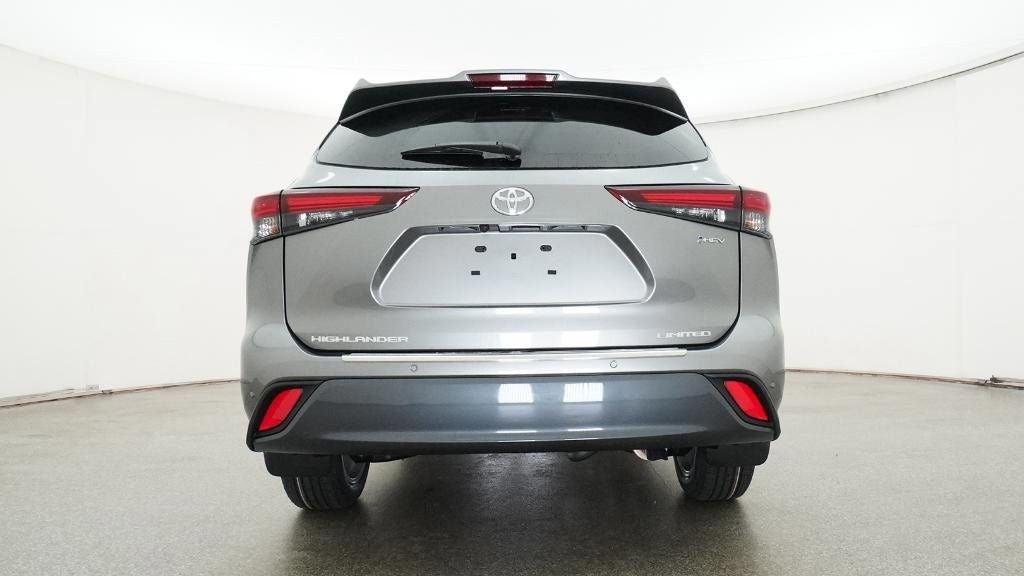 2026 Toyota Highlander Hybrid Limited