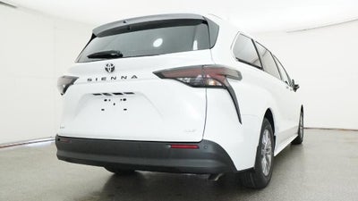 2026 Toyota Sienna XLE