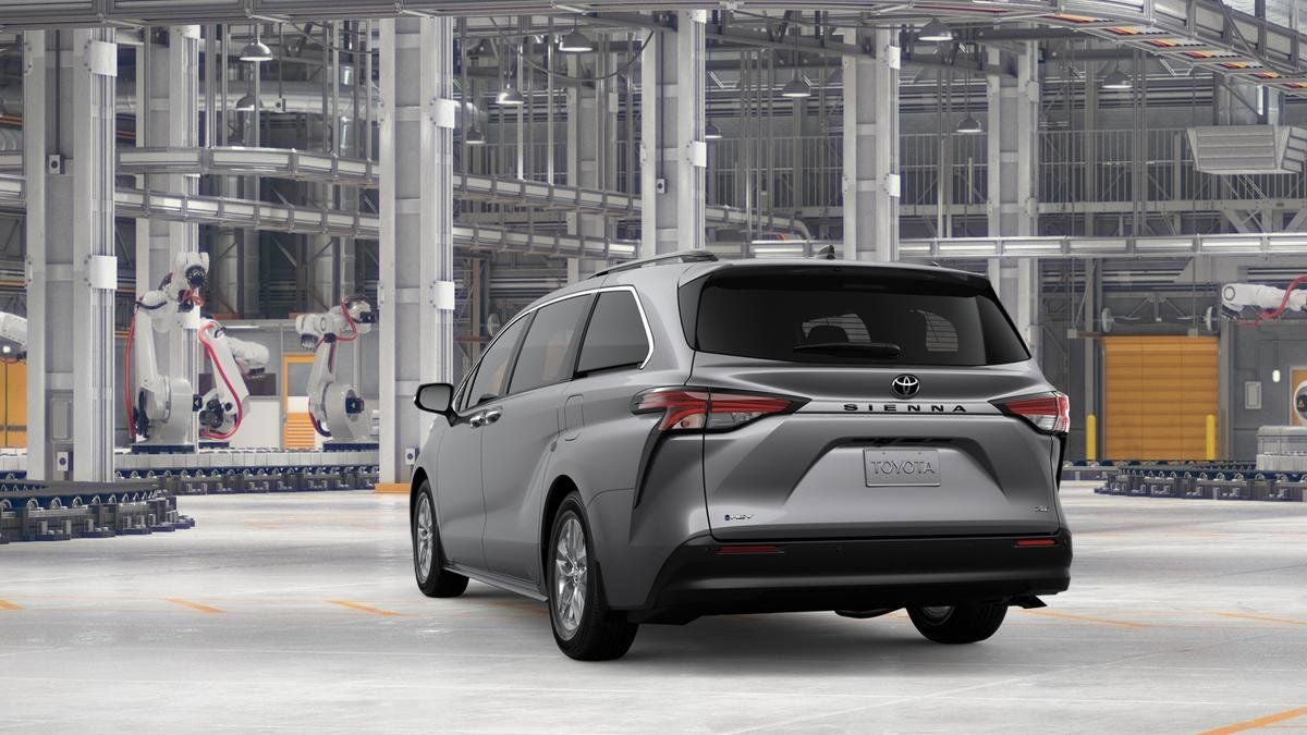 2026 Toyota Sienna XLE