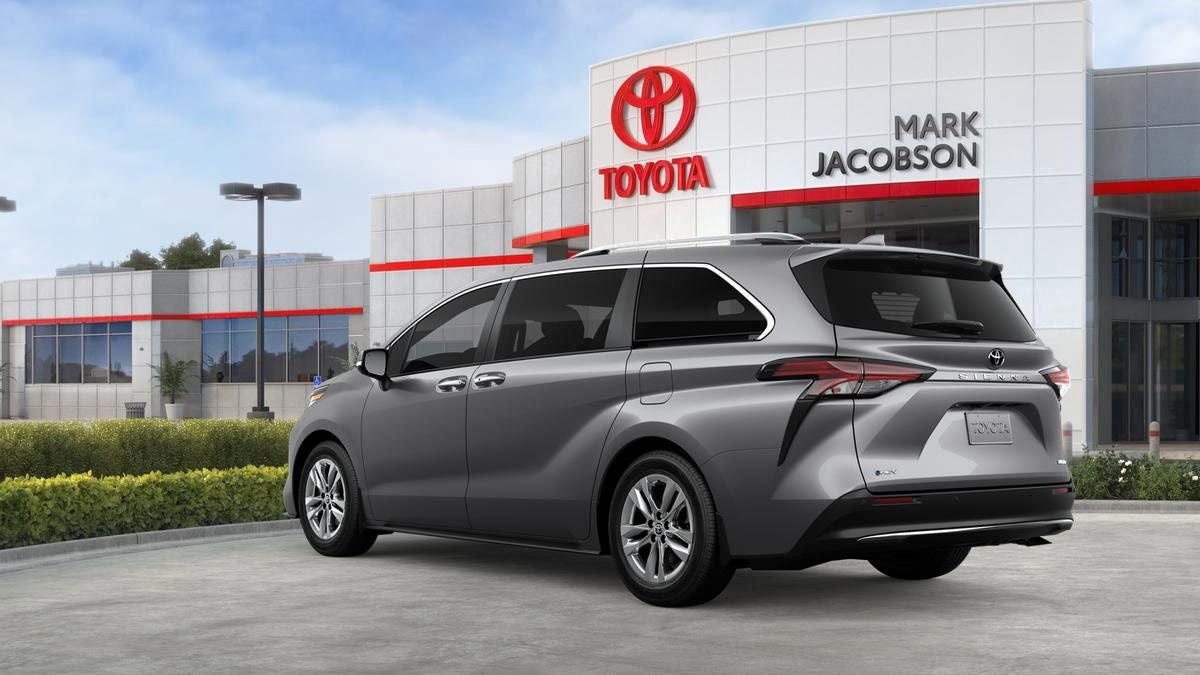 2026 Toyota Sienna Limited