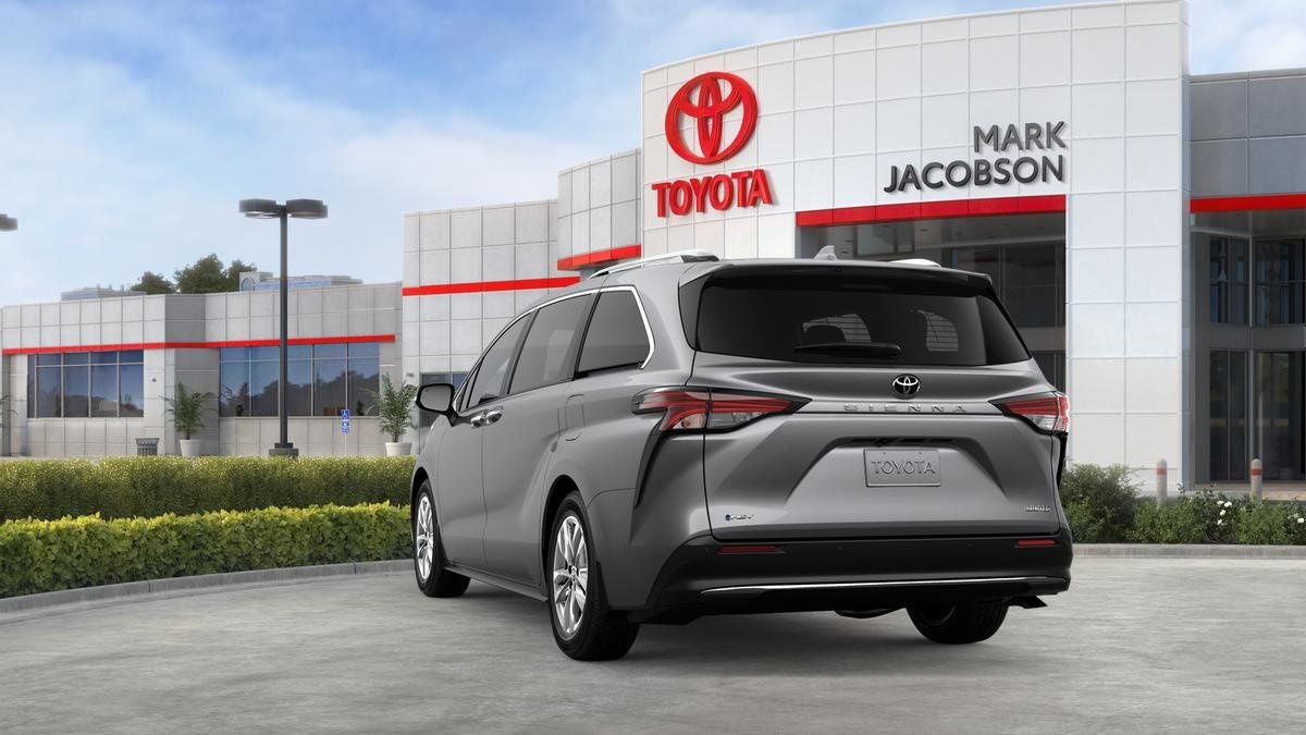 2026 Toyota Sienna Limited