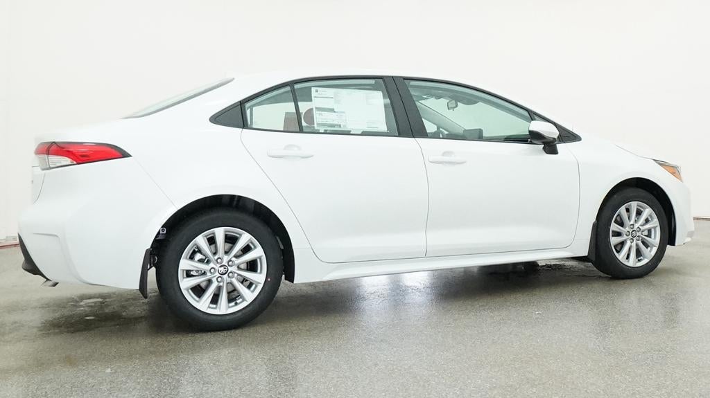 2027 Toyota Corolla LE