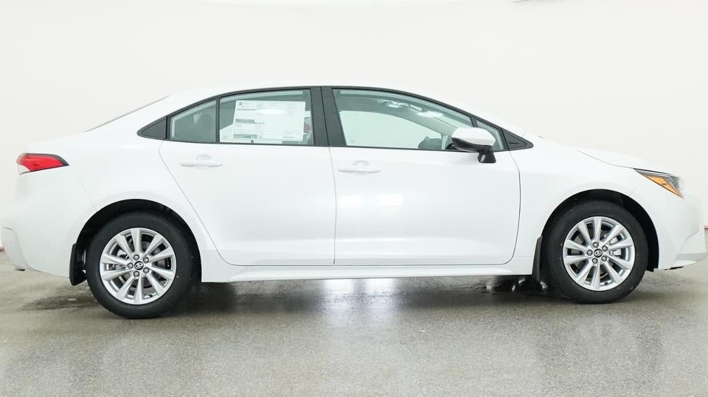 2027 Toyota Corolla LE