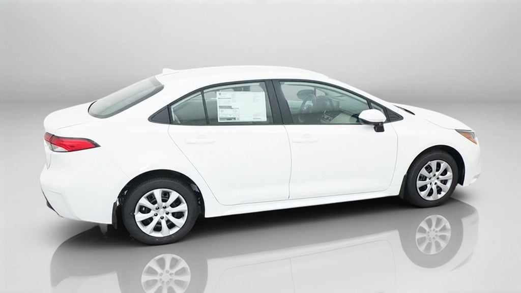 2027 Toyota Corolla LE
