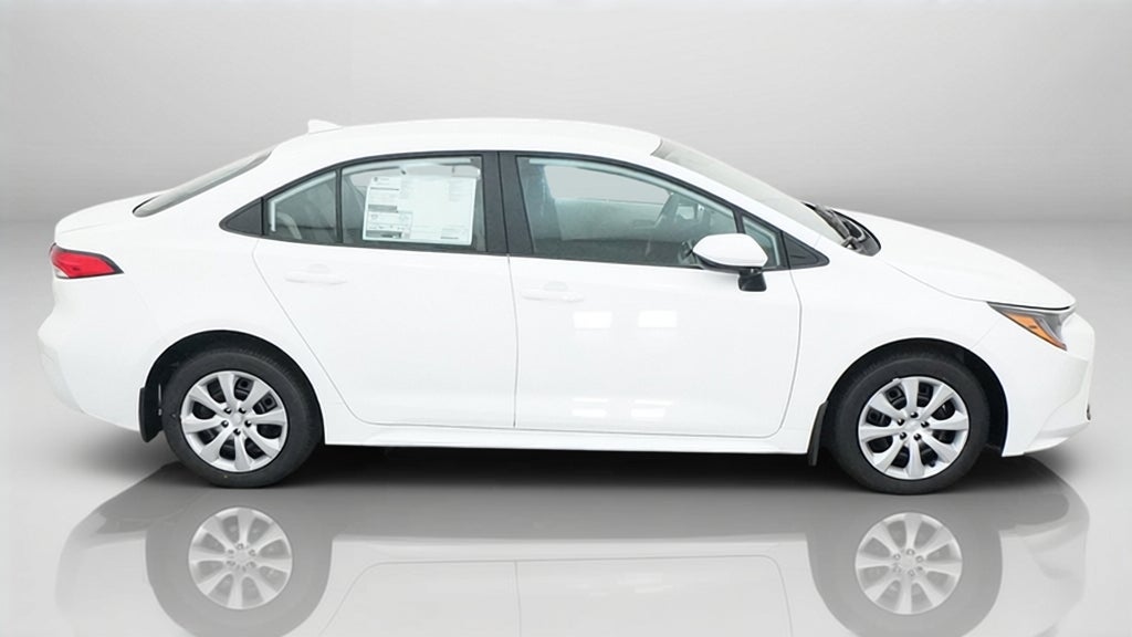 2027 Toyota Corolla LE