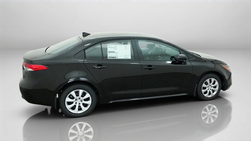 2027 Toyota Corolla LE