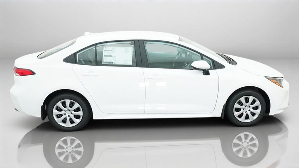 2027 Toyota Corolla LE