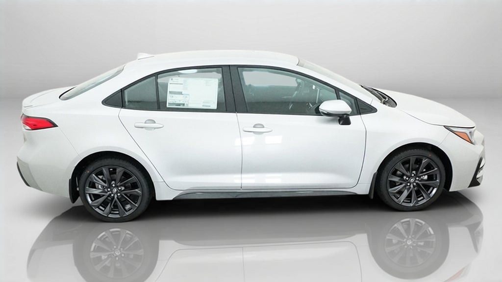 2027 Toyota Corolla SE