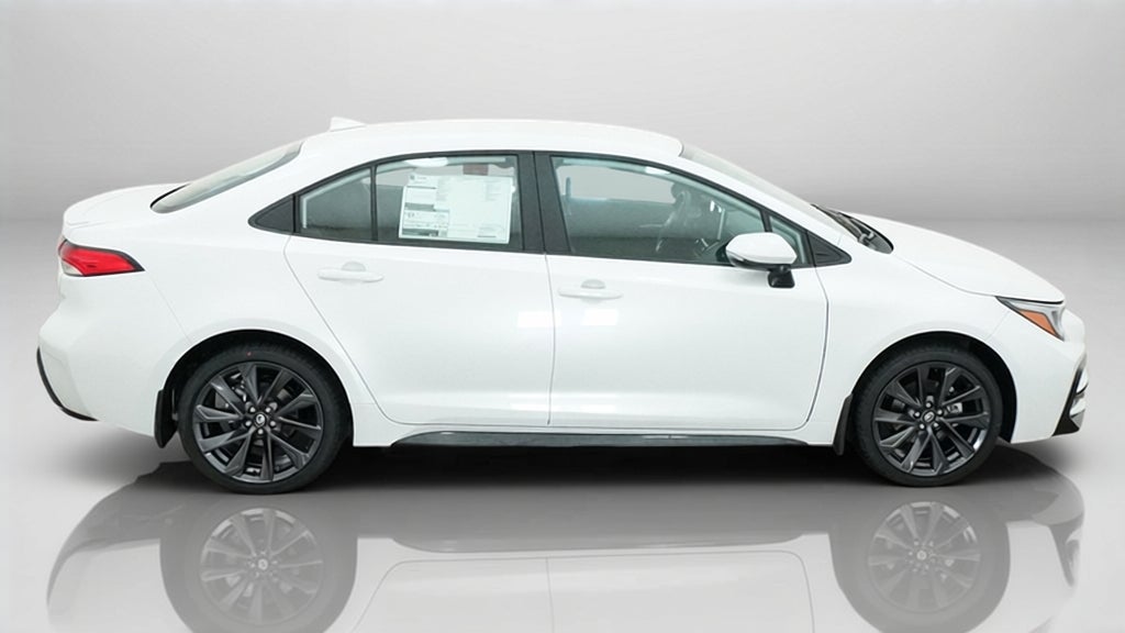 2027 Toyota Corolla SE
