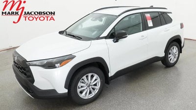 2026 Toyota Corolla Cross LE
