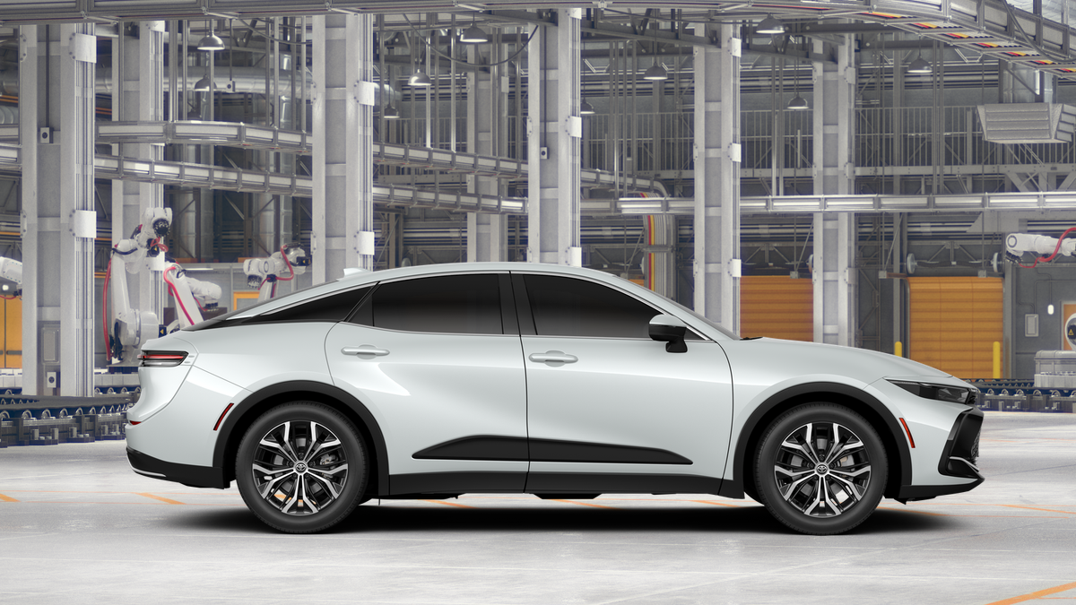 2026 Toyota Toyota Crown XLE