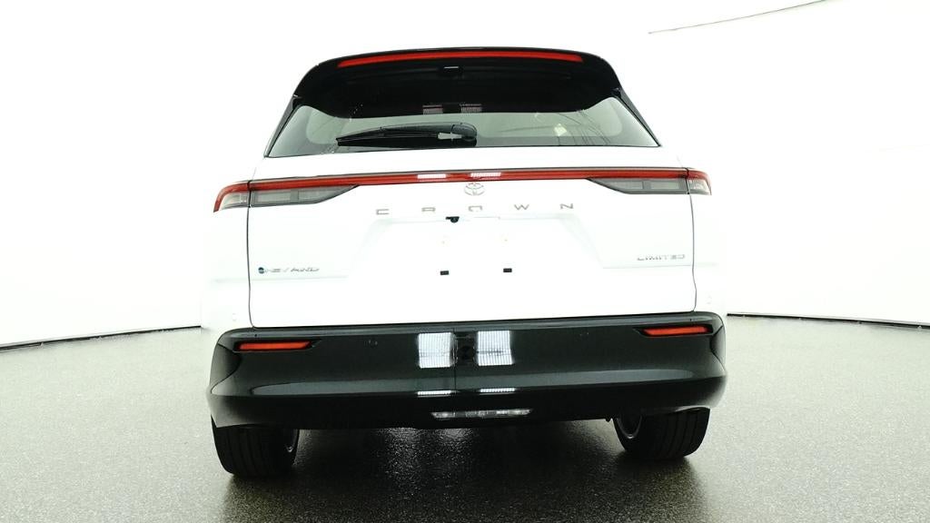 2026 Toyota Toyota Crown Signia Limited