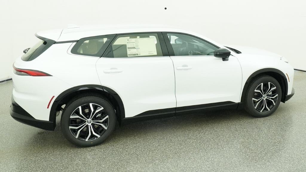 2026 Toyota Toyota Crown Signia XLE