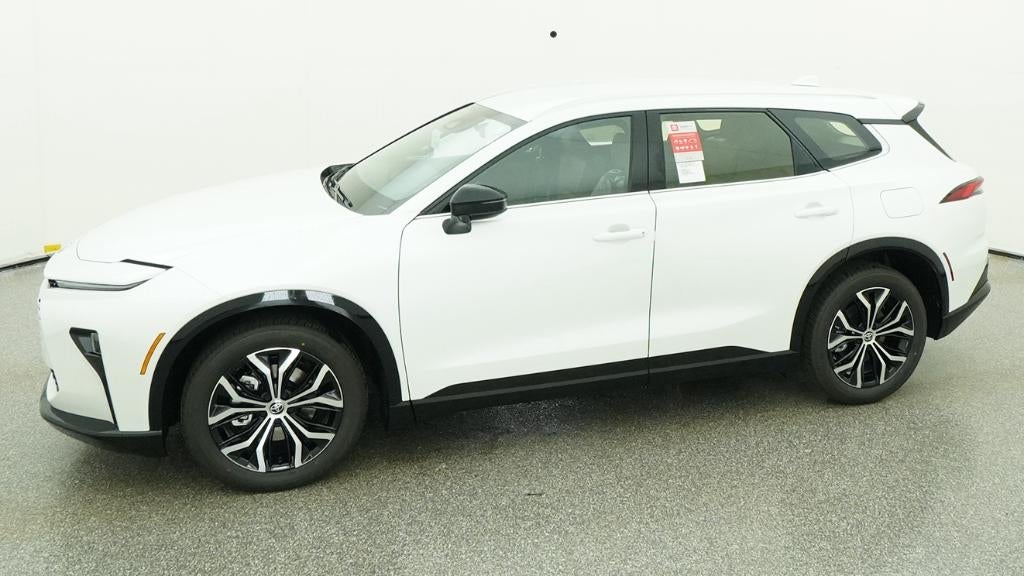 2026 Toyota Toyota Crown Signia XLE