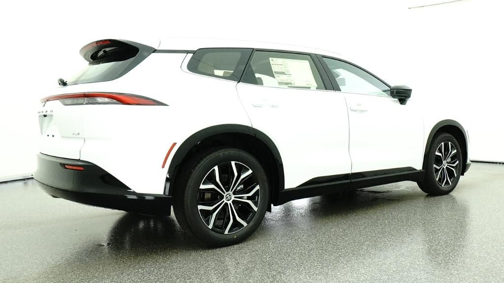 2026 Toyota Toyota Crown Signia XLE