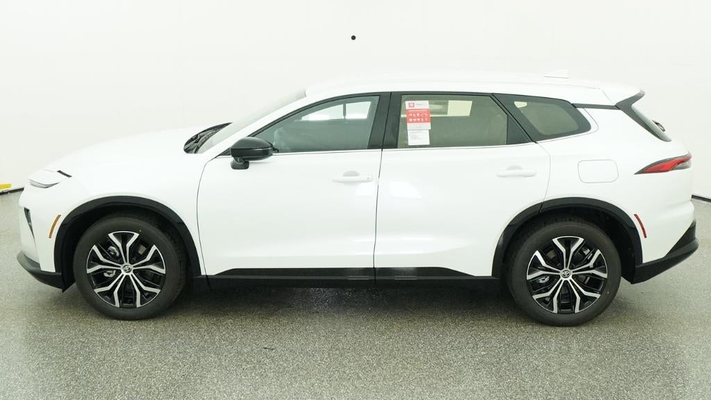 2026 Toyota Toyota Crown Signia XLE