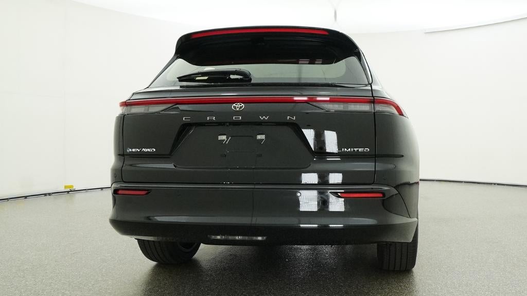 2026 Toyota Toyota Crown Signia Limited