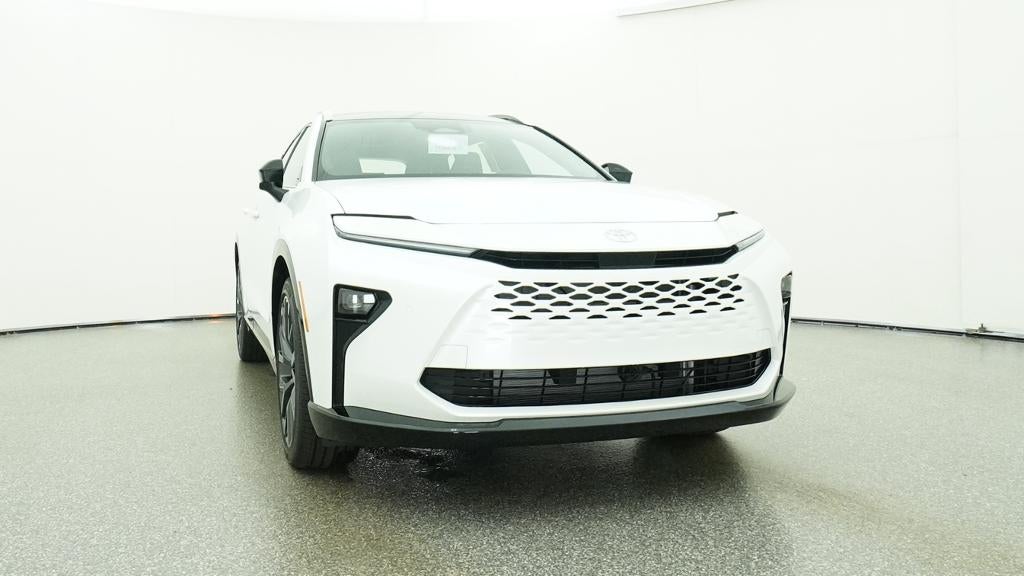 2026 Toyota Toyota Crown Signia Limited