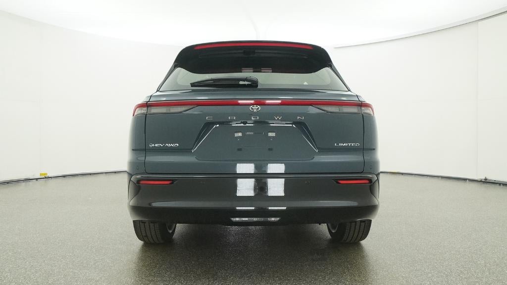 2026 Toyota Toyota Crown Signia Limited