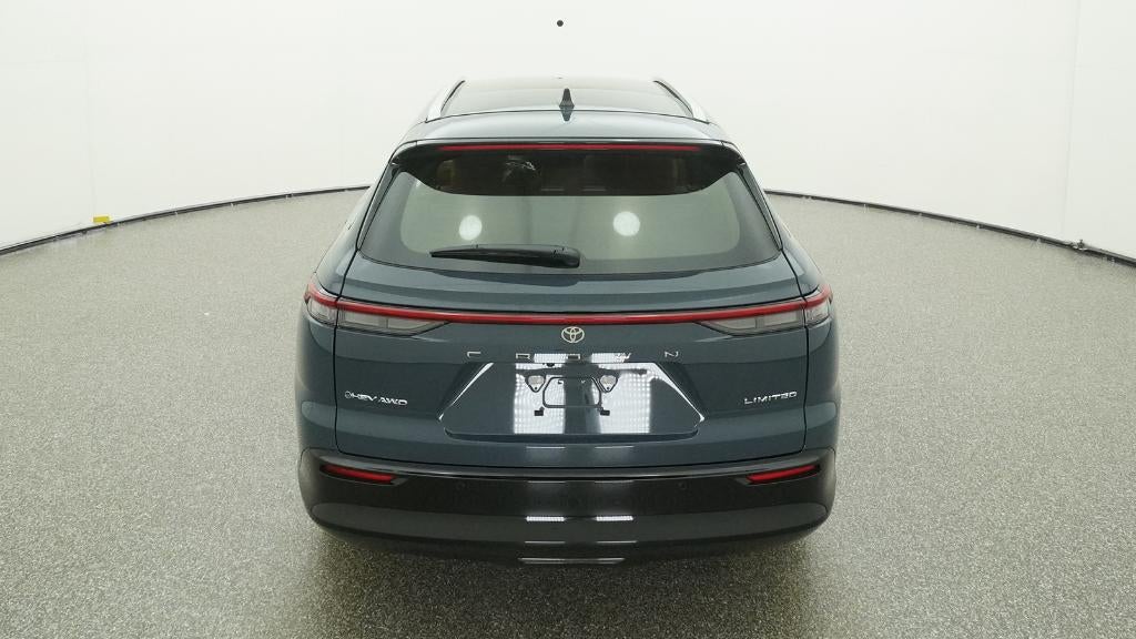 2026 Toyota Toyota Crown Signia Limited