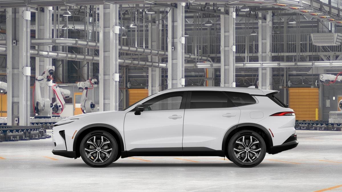 2026 Toyota Toyota Crown Signia XLE