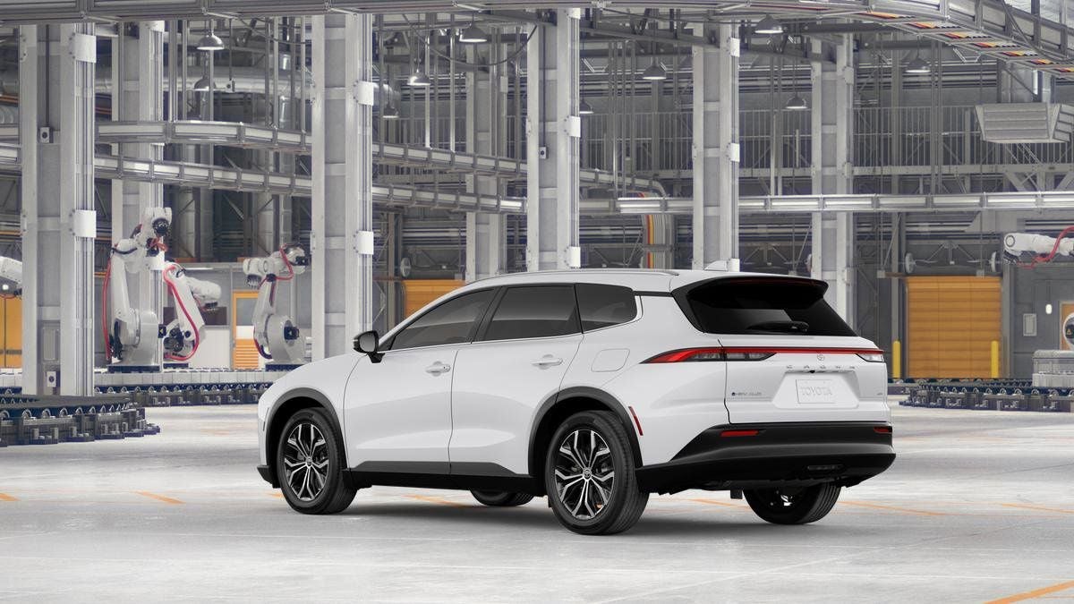 2026 Toyota Toyota Crown Signia XLE