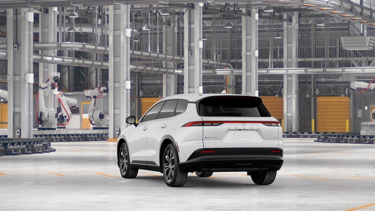 2026 Toyota Toyota Crown Signia XLE