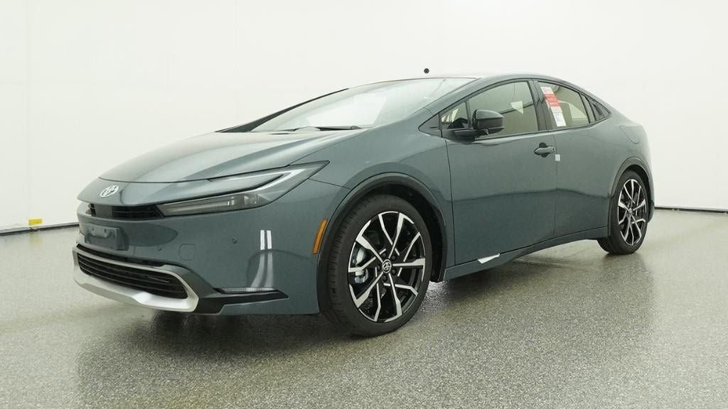 2026 Toyota Prius Plug-in Hybrid XSE